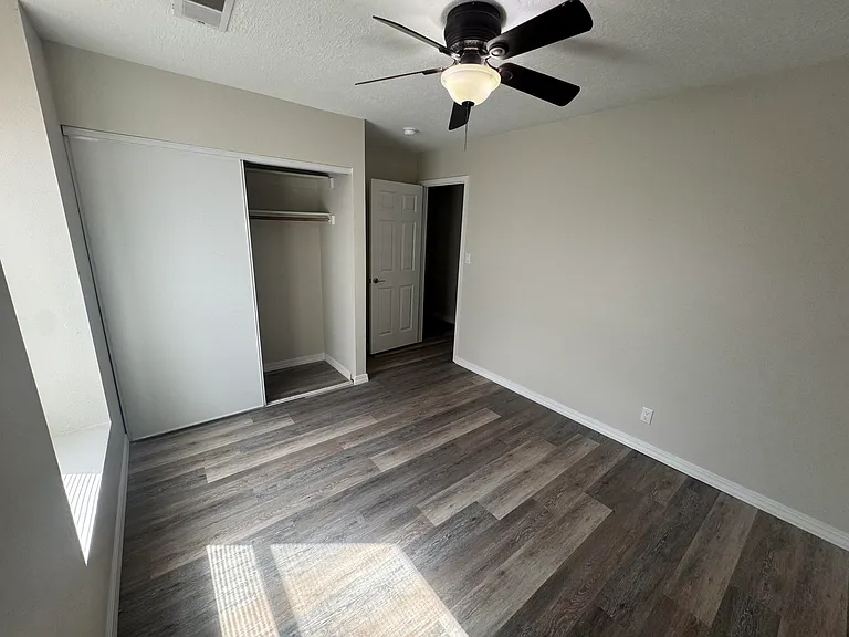4765 Limestone Dr NE — Photo 19