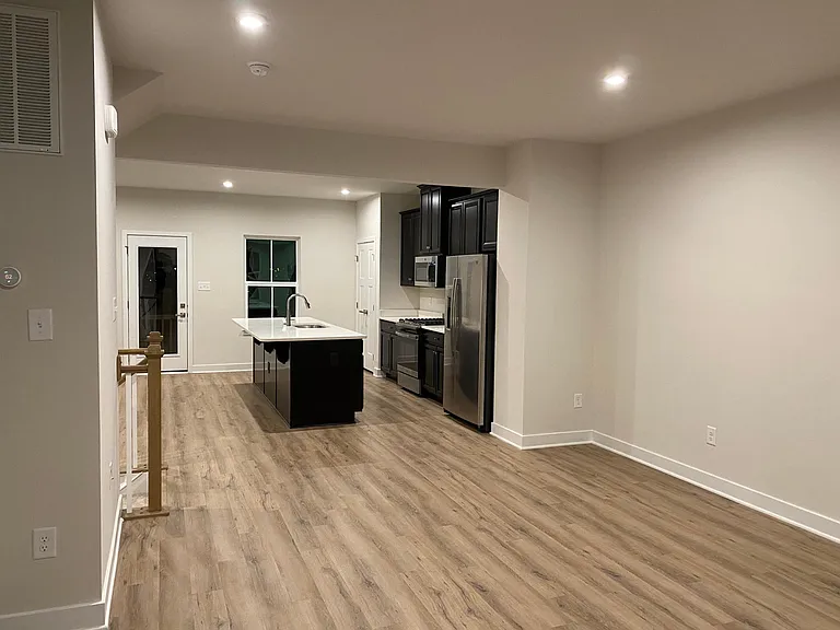 2128 Semmes Ave — Photo 26