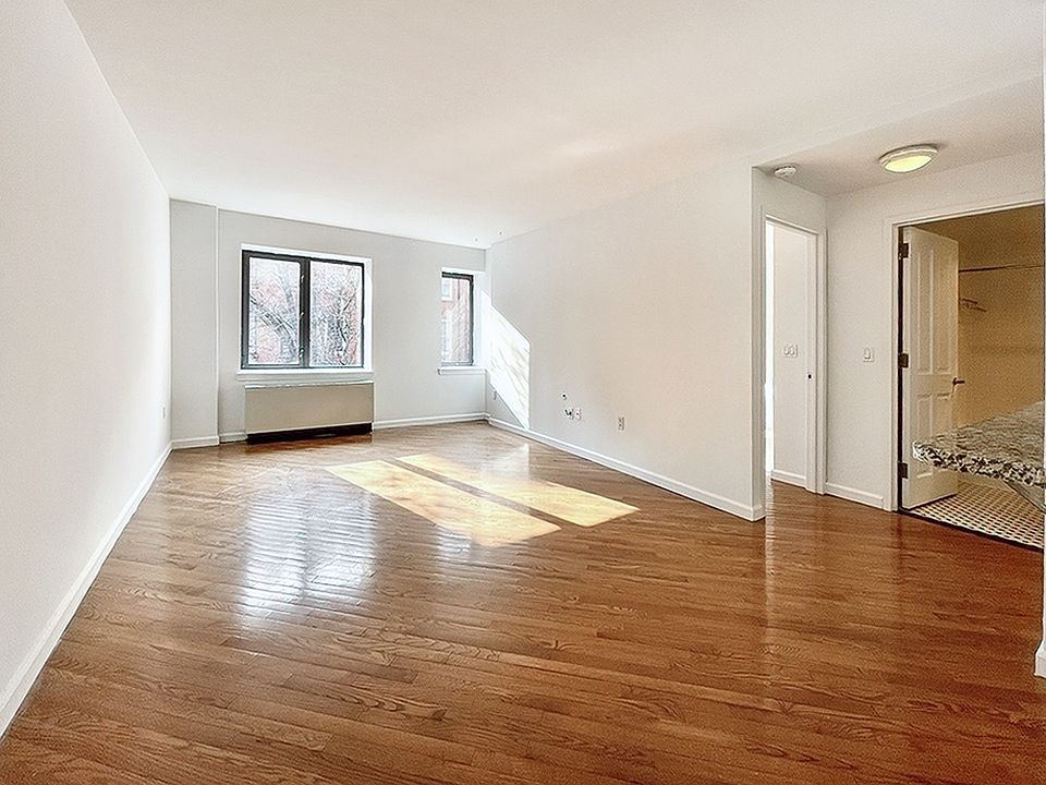 1st image of 401 W 22nd St APT 3D