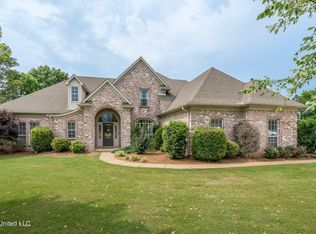 1480 Lindsey Ln, Southaven, MS 38672