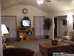 2nd image of 138 Oak Holw