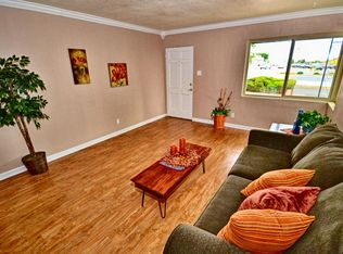 8415 Menaul Blvd NE, Albuquerque, NM 87112