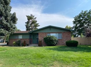 1002 W 30th St, Loveland, CO 80538
