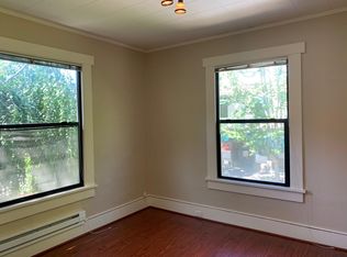 1957 6th Ave W APT 3, Seattle, WA 98119