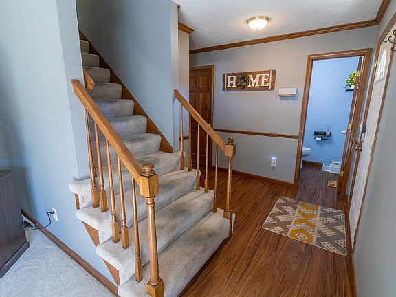 4th image of 3209 Brampton Dr