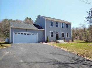 50 Old Flat River Rd, Coventry, RI 02816