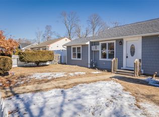 1415 Brooklyn Blvd, Bay Shore, NY 11706