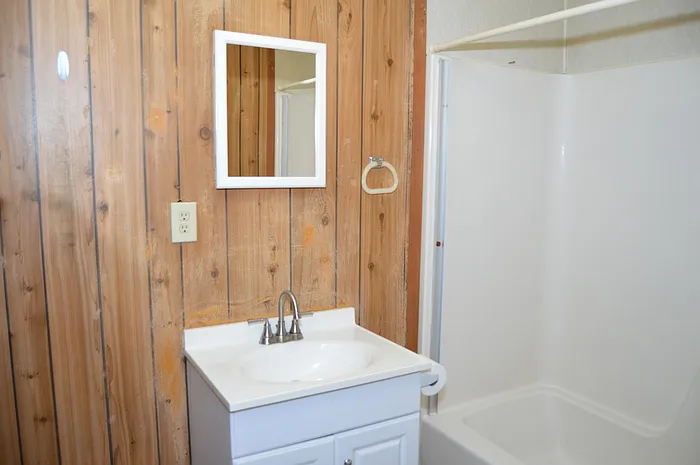 110 Wildwood Dr — Photo 8