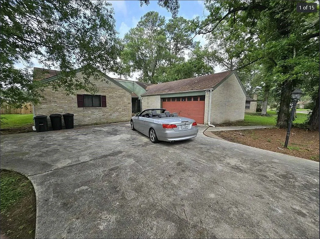 3 bed, 2335 sqft, $4,900 — Photo 1