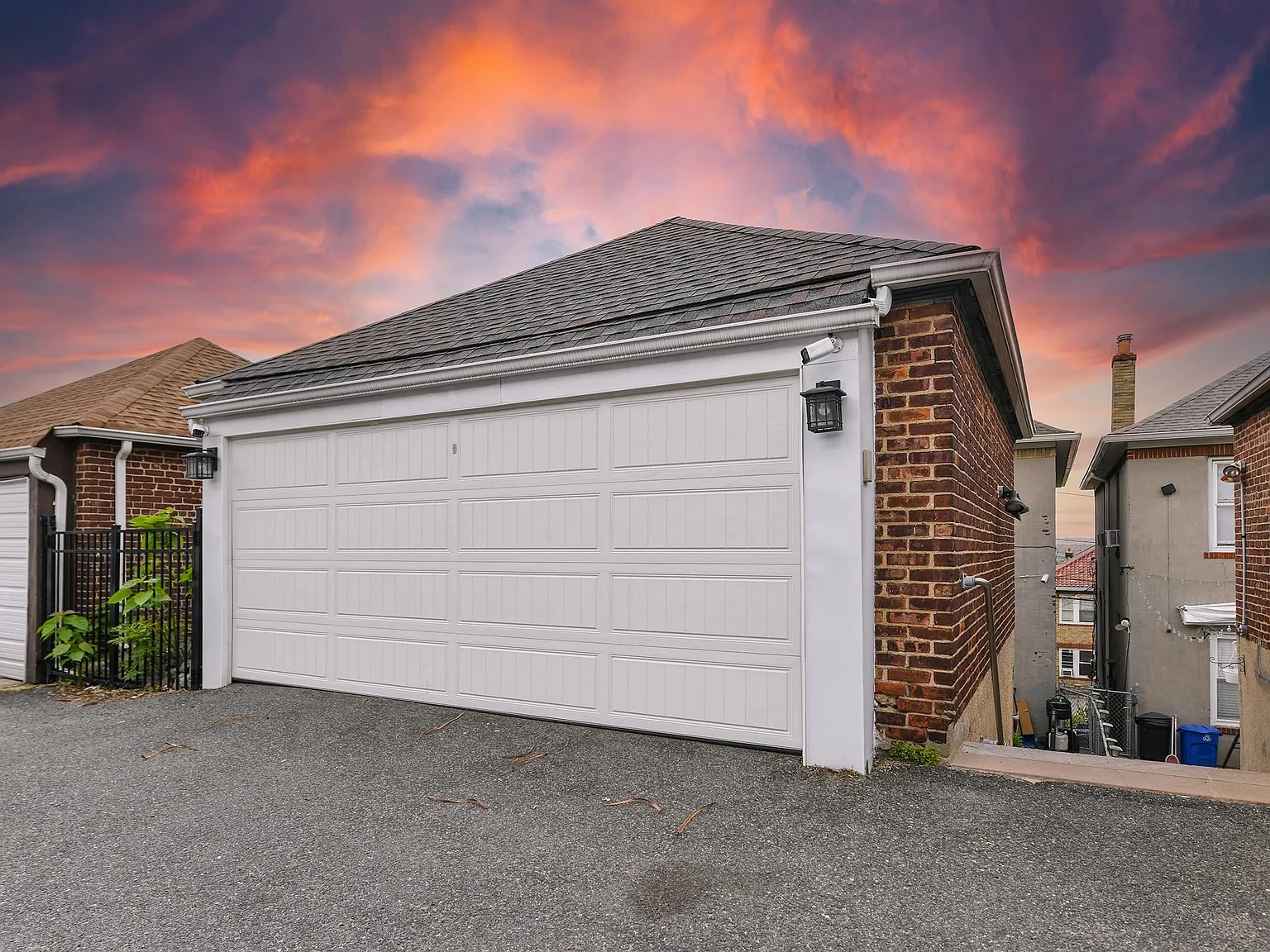 2 bed, 1.0 bath, $2,400 — Photo 3