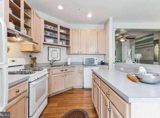 13012 Town Commons Dr, Germantown, MD 20874