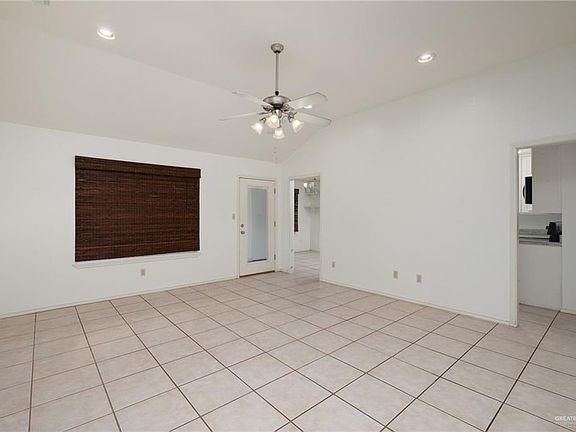 3rd image of 7401 N 40th St