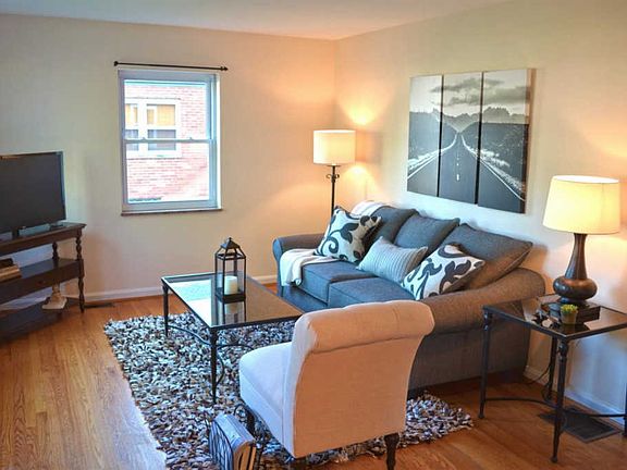 2nd image of 7106 La Boiteaux Ave