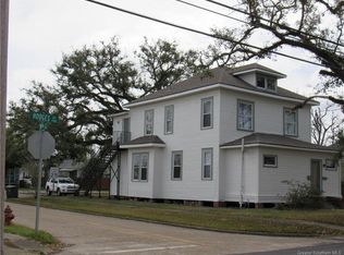 1733 Hodges St, Lake Charles, LA 70601