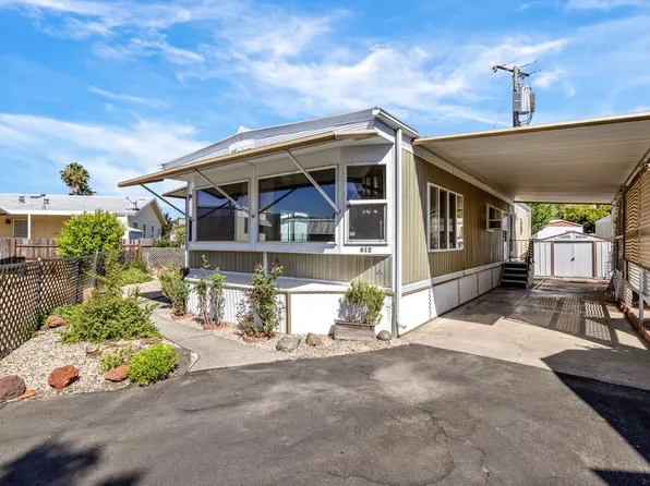 612 Colonial Park Drive, Santa Rosa, CA 95403