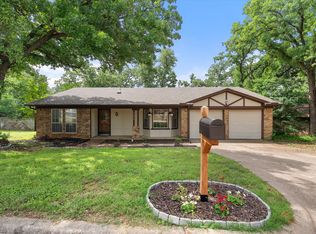 7636 Blue Carriage Ln, Fort Worth, TX 76120