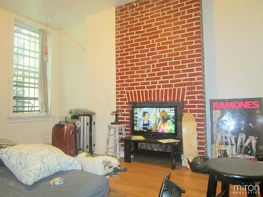 Rented by Miron Properties | media 14