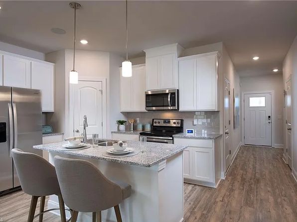 611 Rolling Fields Dr