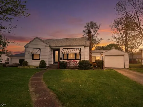 229 Courtland St, Elyria, OH 44035
