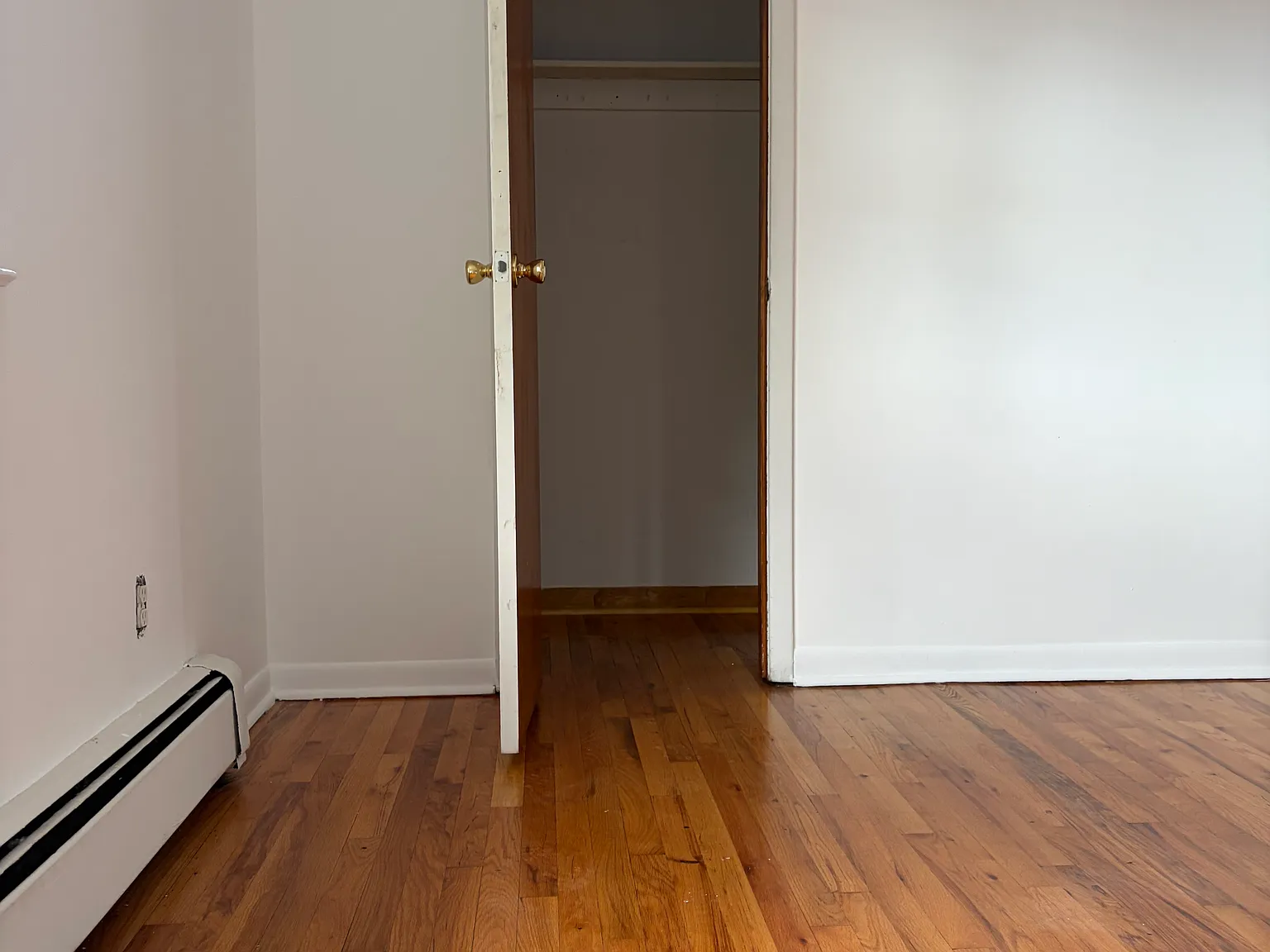 1 bed, $2,100 — Photo 2