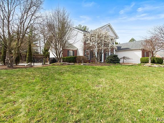 2nd image of 1317 Renaissance Pl