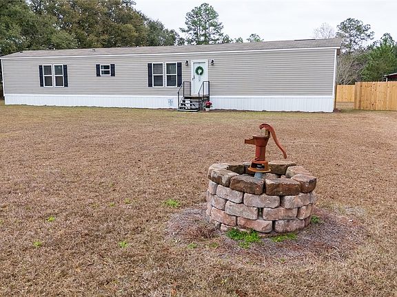 4th image of 6430 Otter Rd