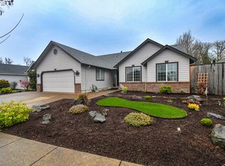 3183 Arrowhead St, Eugene, OR 97404