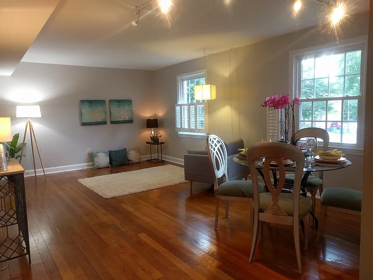 1301 S Walter Reed Dr — Photo 2