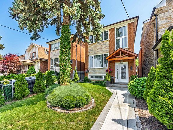 3rd image of 49 Lapp St