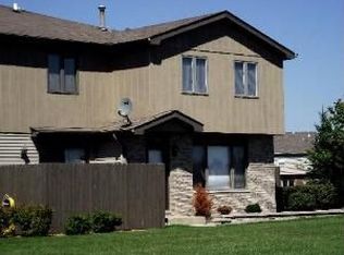 712 Sojourn Rd, New Lenox, IL 60451