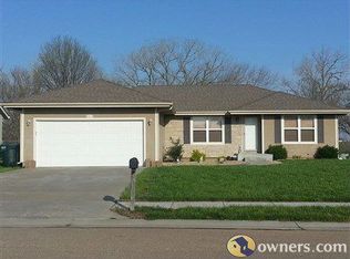 4317 SE Truman Ave, Topeka, KS 66609