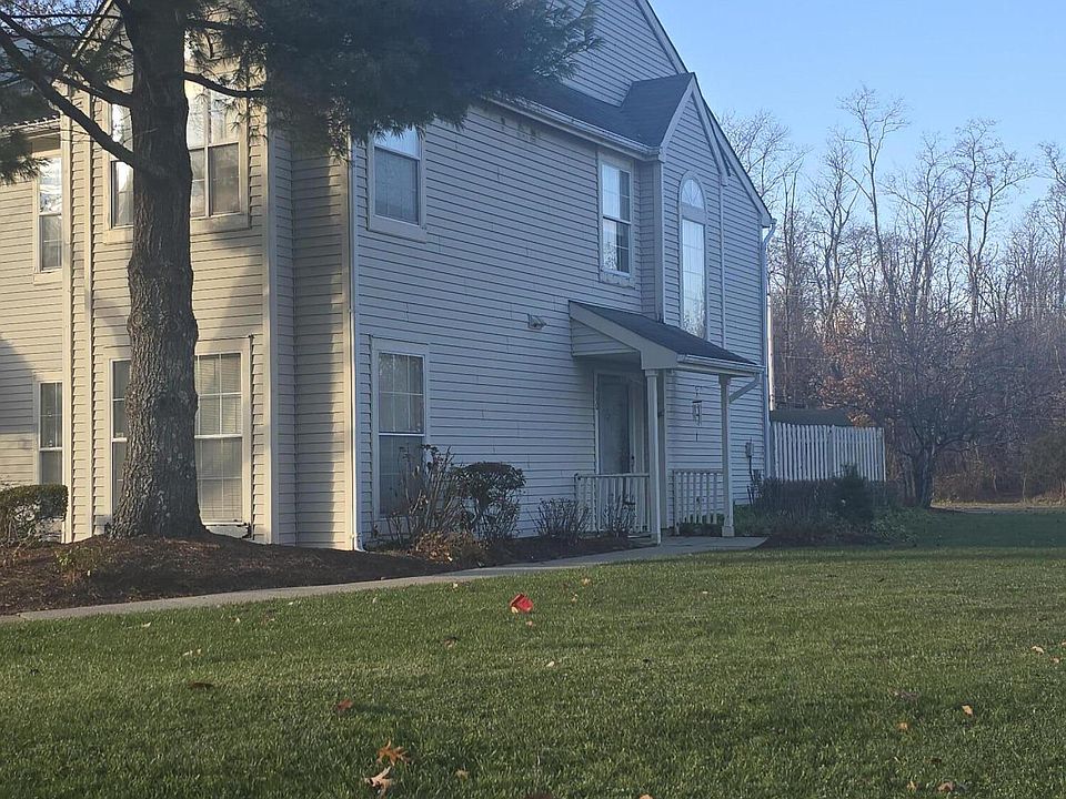 2nd image of 480 Cottonwood Court