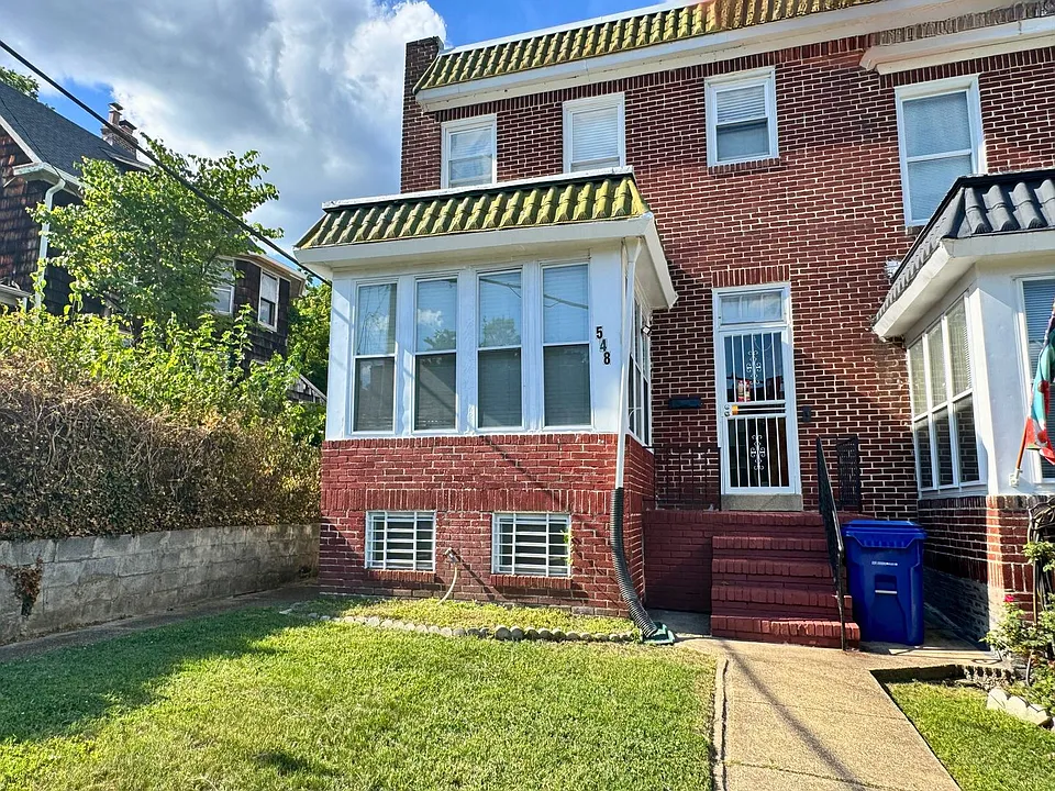 548 Radnor Ave