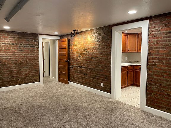 5th image of 1300 N Lafayette St #1306