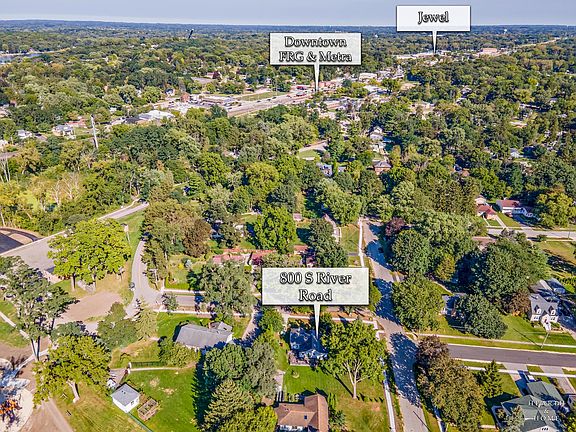 5th image of 800 S River Rd