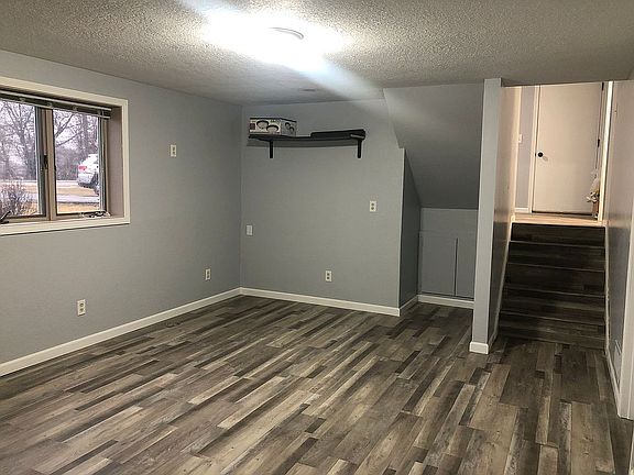 4th image of 6625 20th Ave