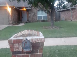3901 Ashley Ter, Yukon, OK 73099