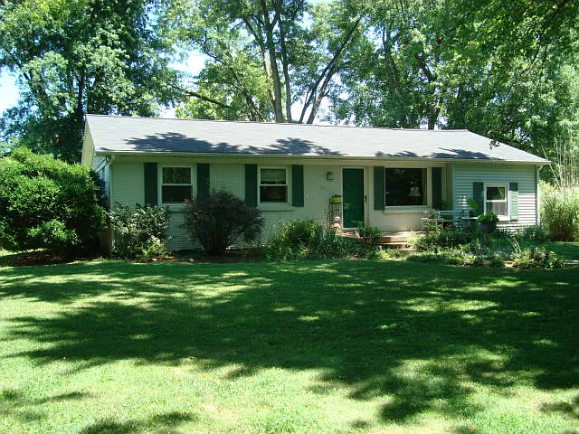 6244 Indian Dr photo 1