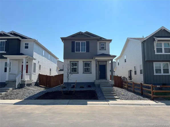 336 N Bersshine Court, Watkins, CO 80137
