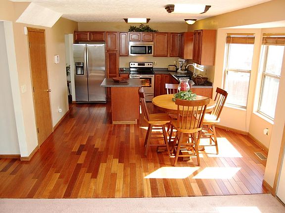 4th image of 7400 Brown Deer Dr