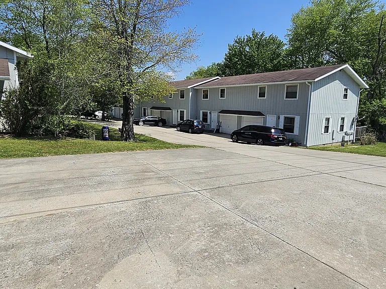 6500 Giant City Rd #B — Photo 11