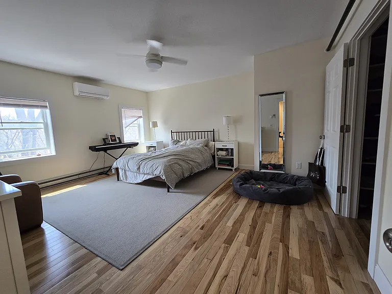 130 W Canal St #K — Photo 23