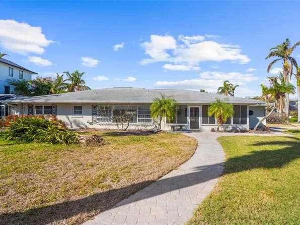 465 Cleveland Dr, Sarasota, FL 34236