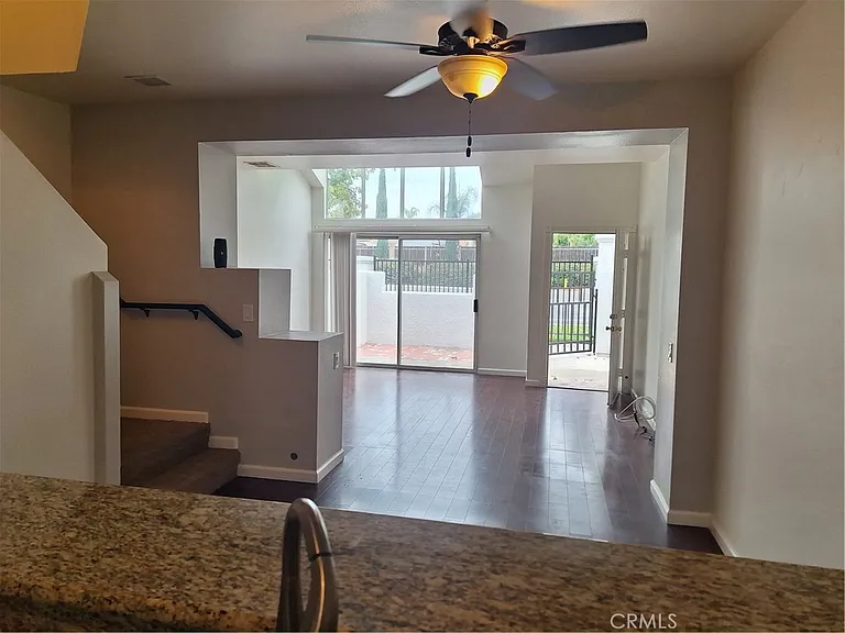 29588 Courtney Pl — Photo 26