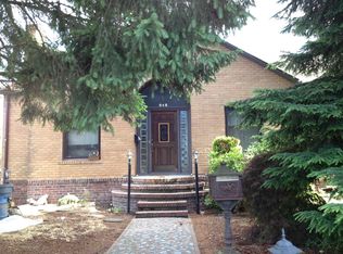 848 NE 80th St, Seattle, WA 98115
