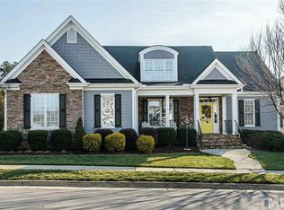 7048 Dayton Ridge Dr, Apex, NC 27539