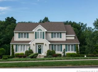 209 Whitewood Dr, Rocky Hill, CT 06067