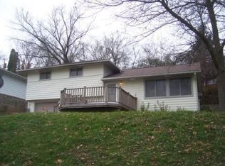 1574 Birchwood Dr, Red Wing, MN 55066