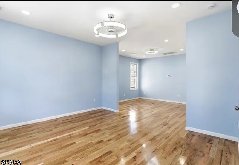 280 Conklin Ave #2