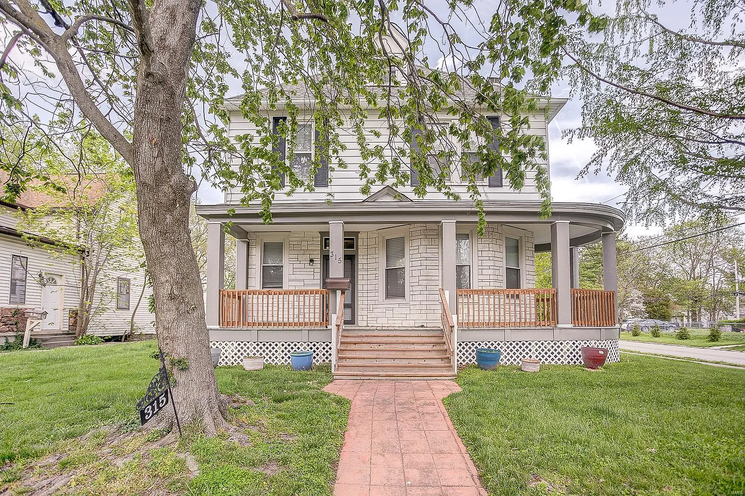 315 Wabash Ave photo 1